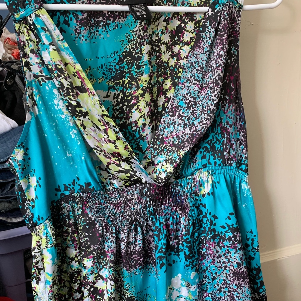 Sleeveless blouse